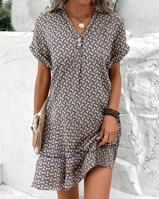 LM | Casual dress with V-neckline