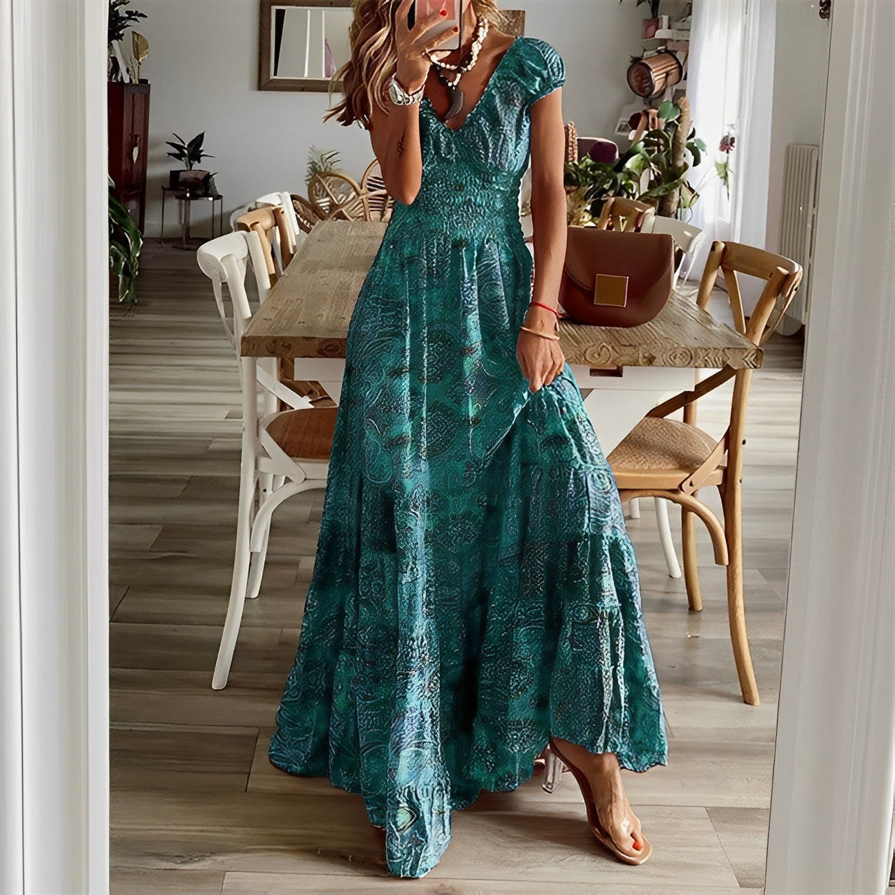 LM | Parker versatile and comfortable winter dress